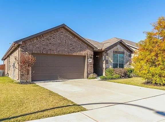 2nd image of 3100 Antler Point Dr