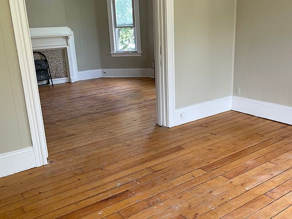 5th image of 25-29 Roanoke St #2