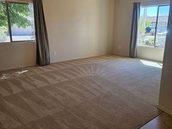 3rd image of 900 Estancia Dr