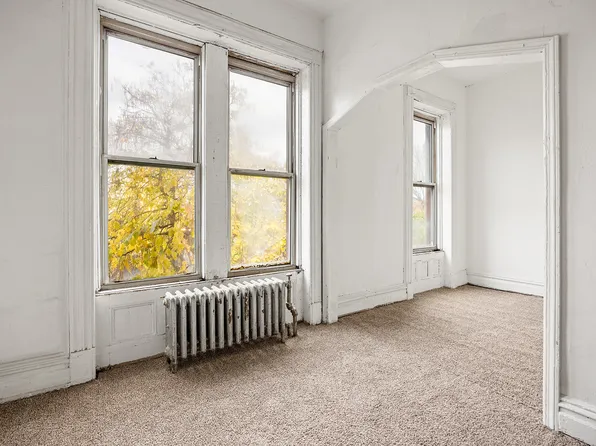 277 Jefferson Avenue image 15 of 15