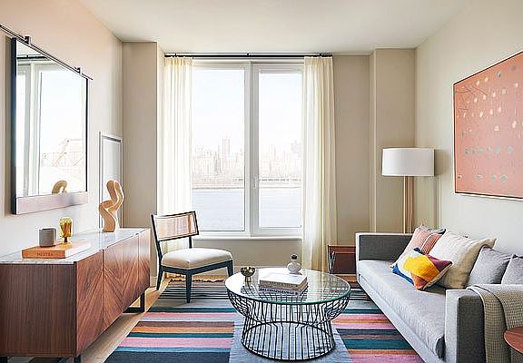 3rd image of 30-77 Vernon Blvd #320W