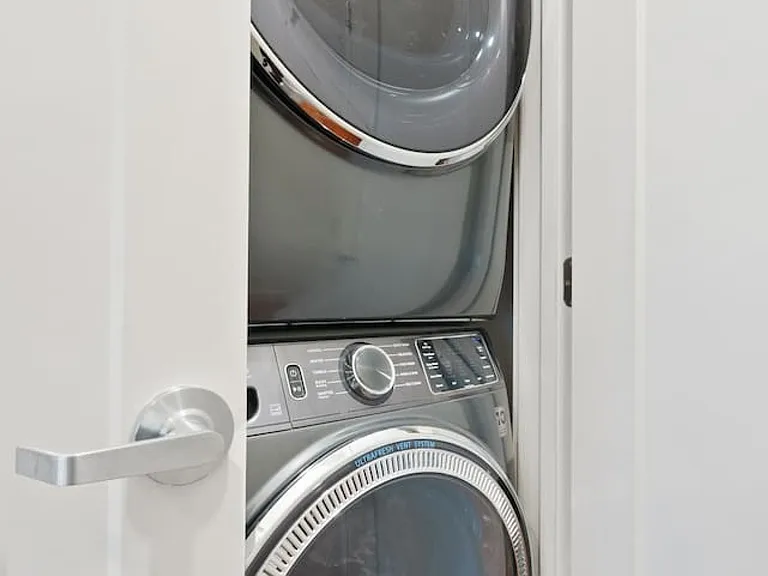 Washer/Dryer
