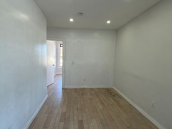 4th image of 513 Orange St #3A