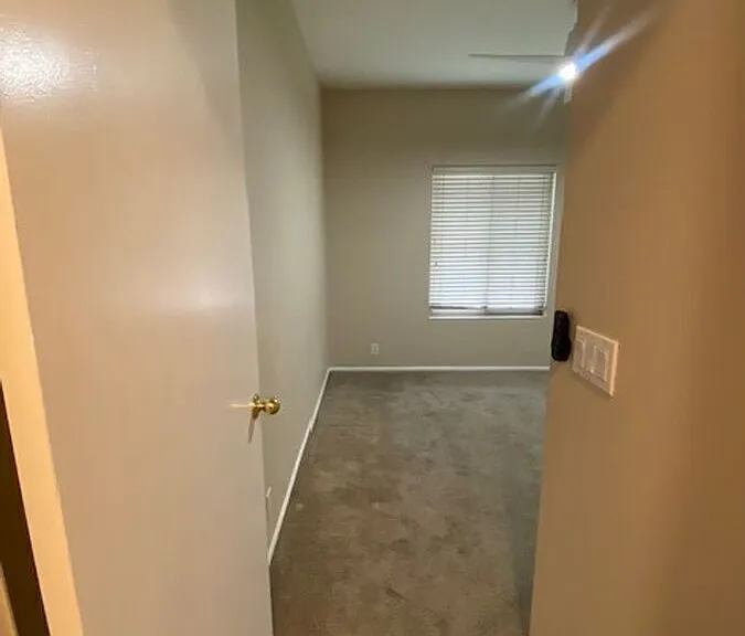 8862 W Shaw Butte Dr — Photo 37