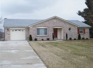 118 Allen Douglas Dr, Richmond, KY 40475