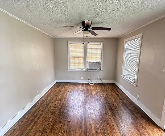 3377 Rockwood Ave — Photo 2