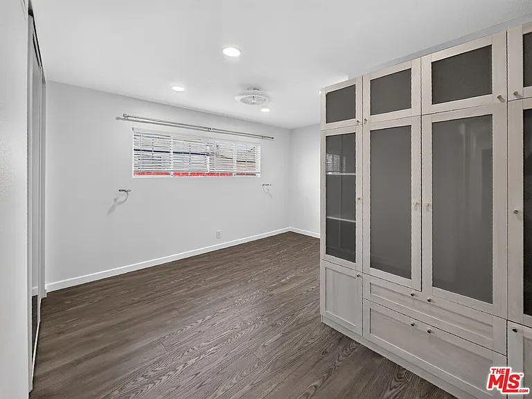 16746 Tupper St — Photo 14