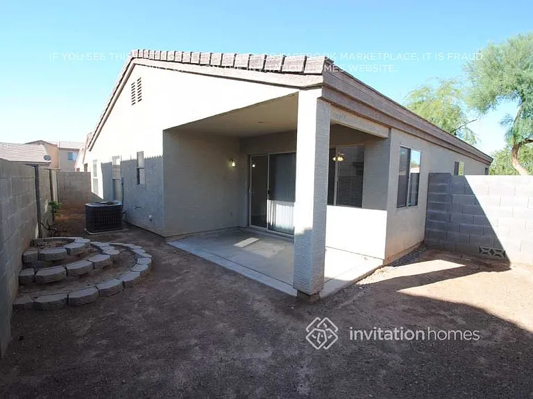 2419 S 84th Gln — Photo 2