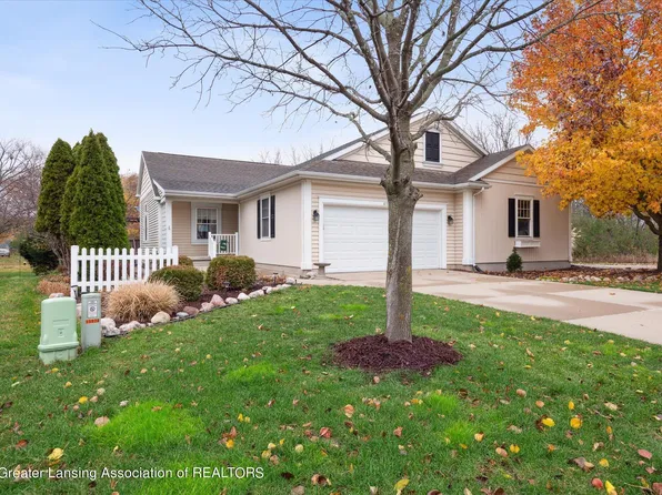 4176 Hamlet Cv #15, Bath, MI 48808