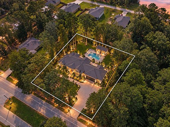 2nd image of 2710 Roman Forest Blvd