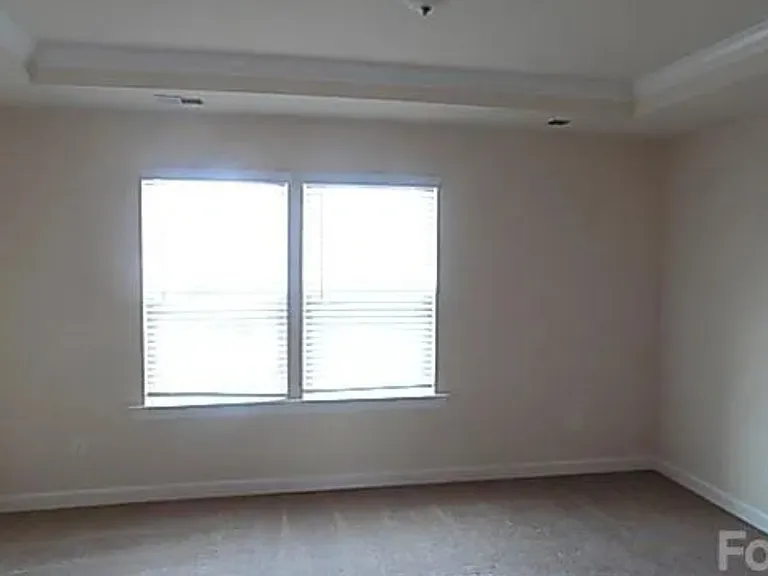 5633 Garrow Glen Rd — Photo 17