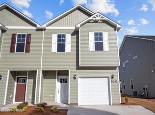 2011 Folkstone Woods Ln, Holly Ridge, NC 28445