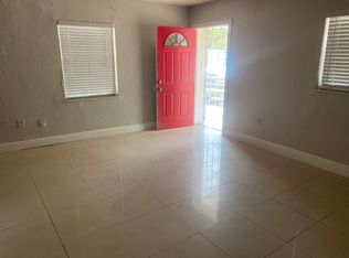 2450 NW 154th St, Miami Gardens, FL 33054