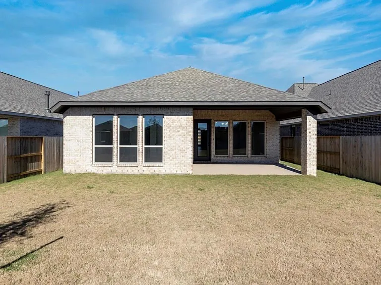 5034 Morrison Dr — Photo 28