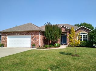 4901 Craydon Dr, Columbia, MO 65203