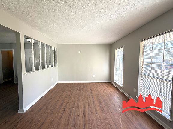 5th image of 1288 Parkrose Ave