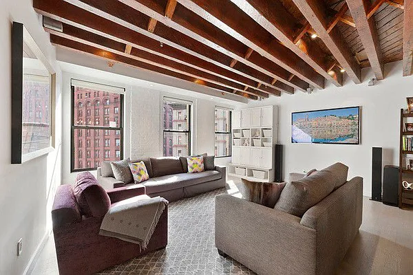 Sold by Area New York | media 13