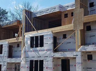 116 Hunter St, Cary, NC 27511