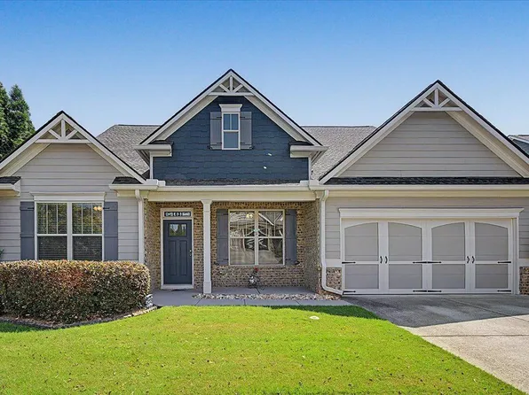 43 Stately Oaks Dr SE, Cartersville, GA 30120