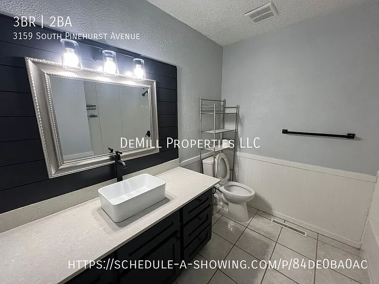 3159 S Pinehurst Ave — Photo 10