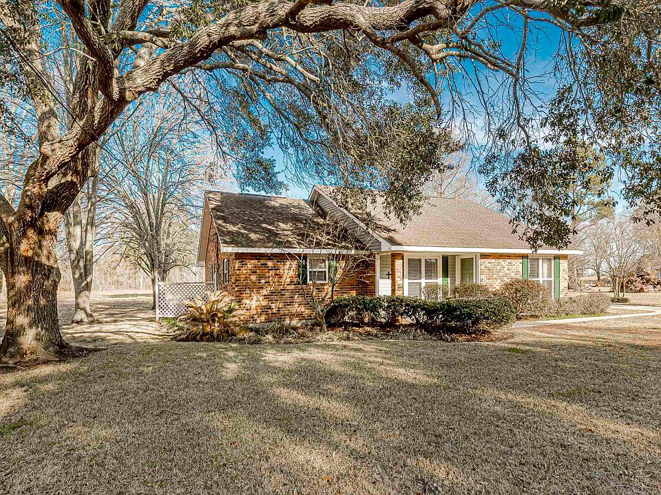 1st image of 9395 Meadow Ln