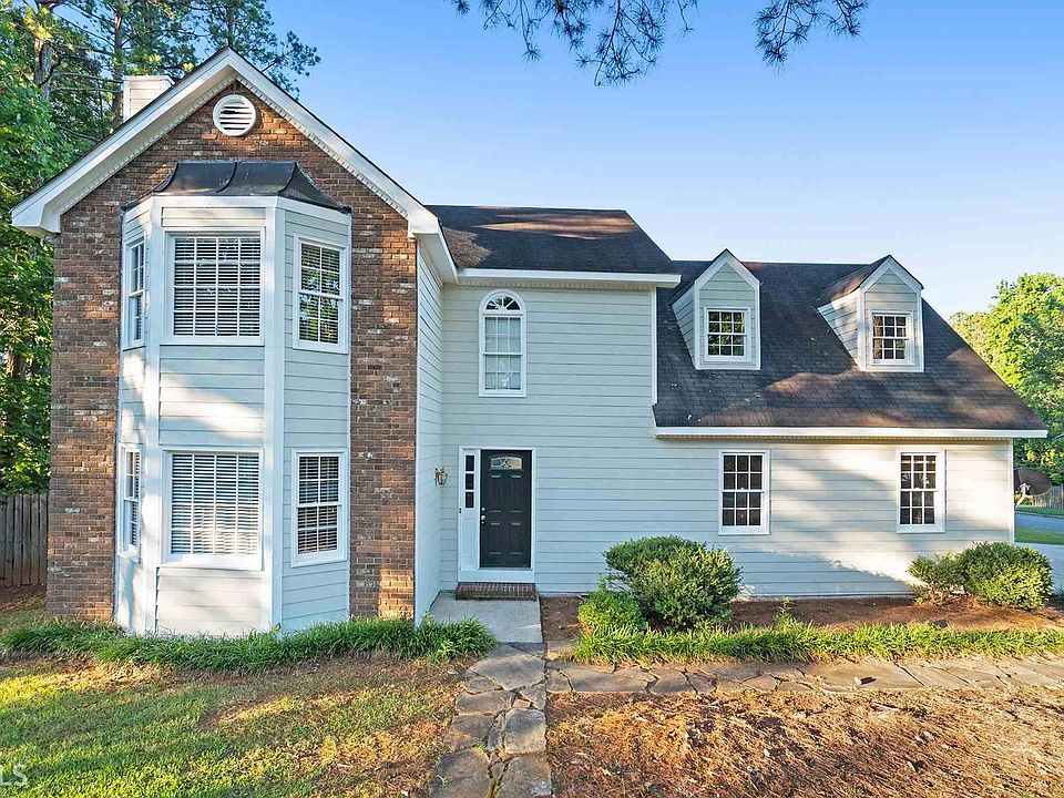 1st image of 2651 Ashley Dr S