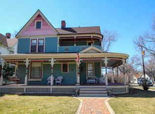 318 N View St, Aurora, IL 60506