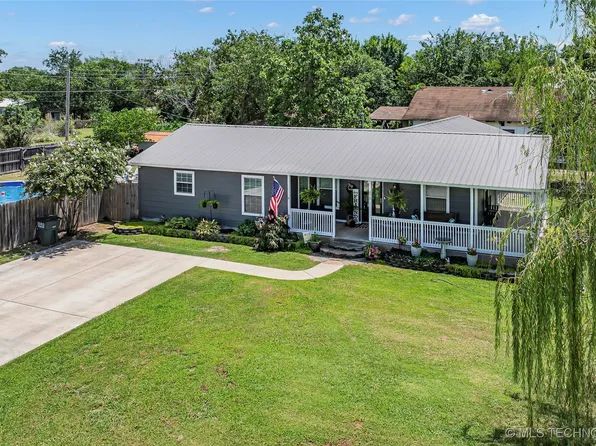 970 8th St, Wilson, OK 73463