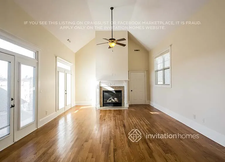125 Concord Ct — Photo 10