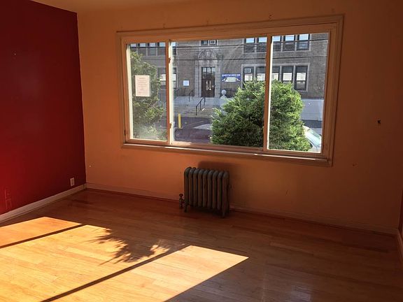 2nd image of 18 Church Pl