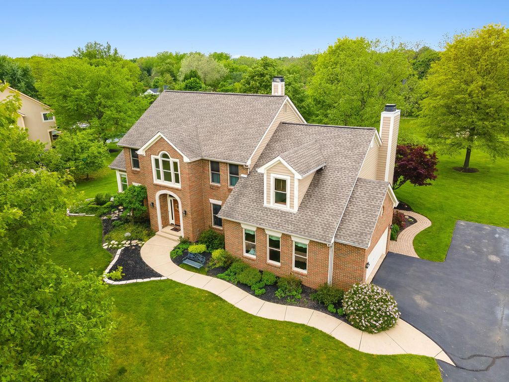 Real estate listing image