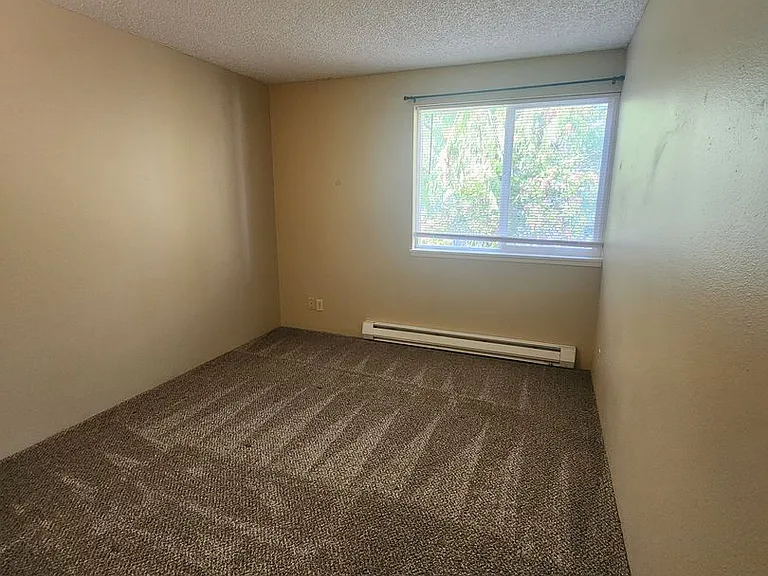 Heather Ridge, 2 Bedrooms, 1 Bathroom Apartments for Rent! — Photo 31