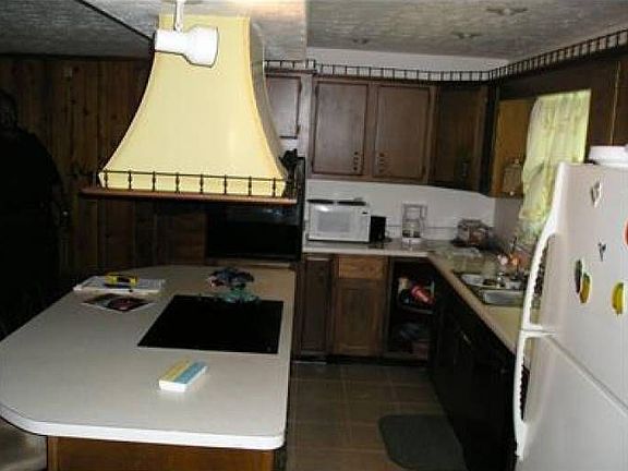 4th image of 404 E Eppington Dr