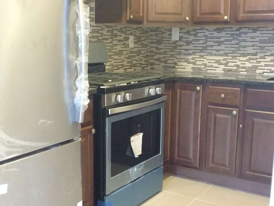 1st image of 3116 47th St