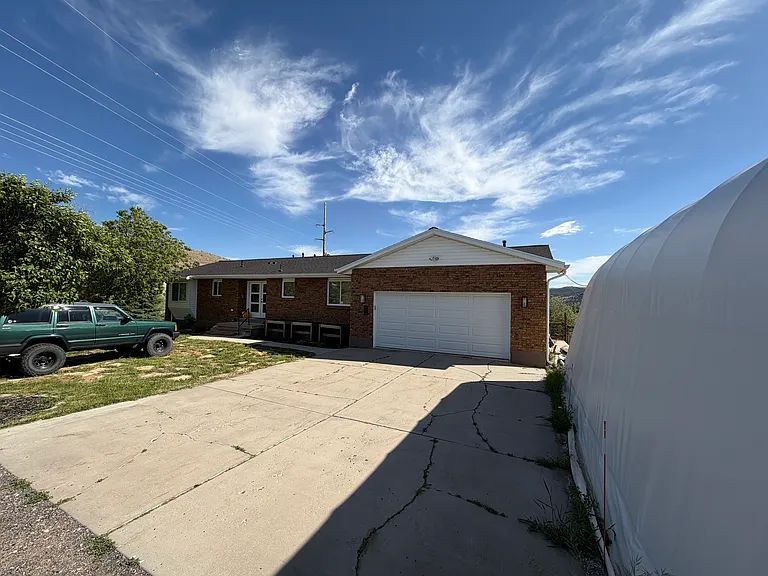 2565 S State Road 32 — Photo 7