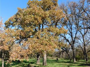 716 Oaks Crossing Rd, Mineral Wells, TX 76067