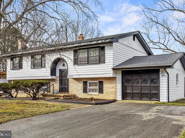 21415 Williams Dr, Lexington Park, MD 20653
