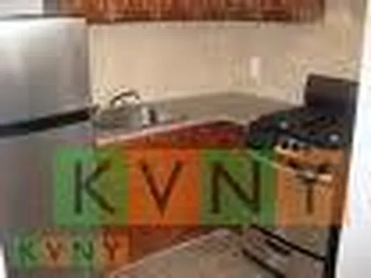 Rented by KVNY Soho | media 45