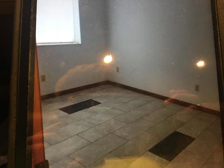 631 Vicksburg Dr #D — Photo 2