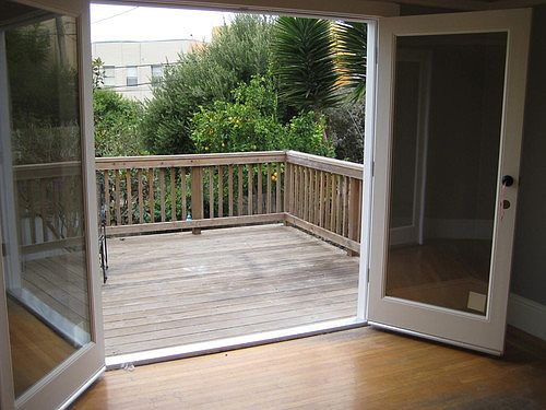 4th image of 326 College Ave