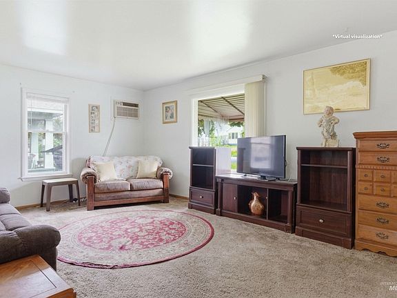 5th image of 722 3rd St