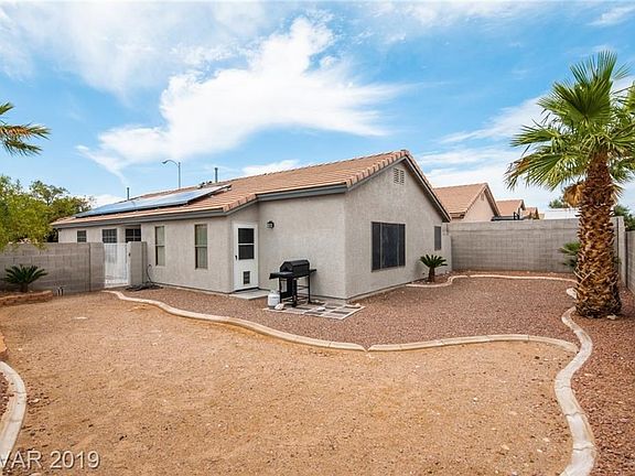 Backyard-pool sized lot