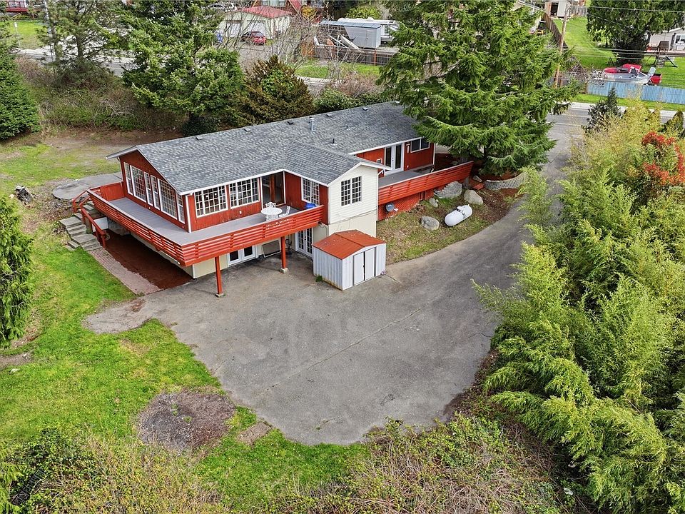 1st image of 2539 MacKenzie Road