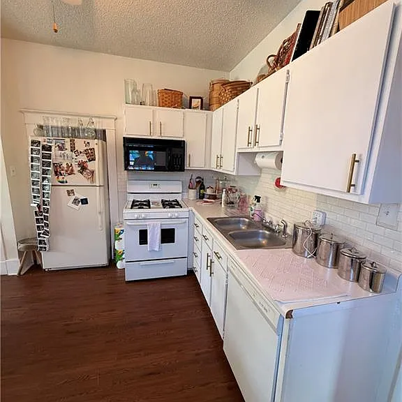 2423 Broadway St #C — Photo 4