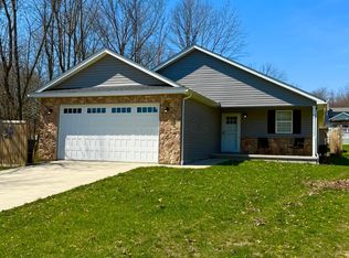 3175 Apple Valley Dr, Howard, OH 43028