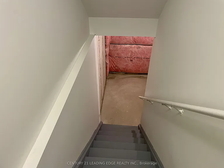 82 Avani Ave — Photo 26