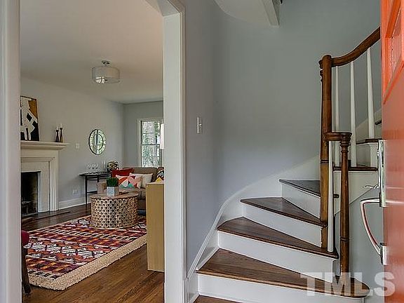 4th image of 1220 Hill St