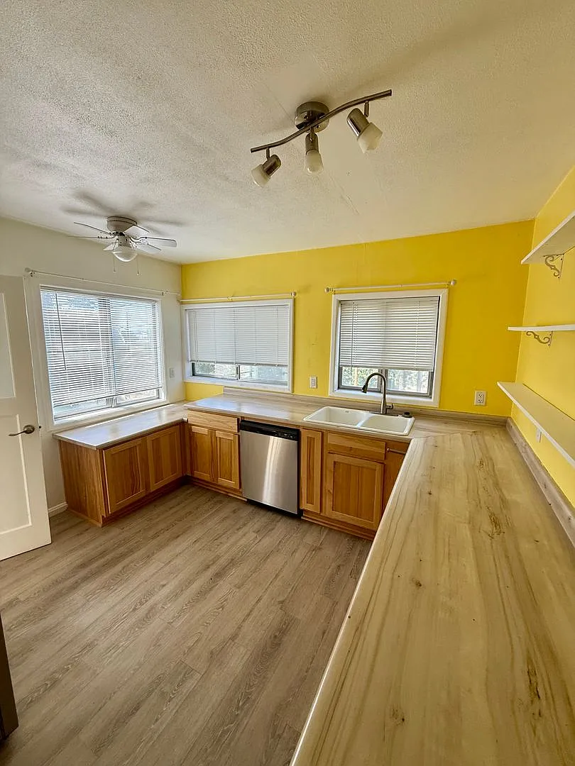 Spacious 3-Bedroom, 2-Bath Home with Bonus Living Space — Photo 2