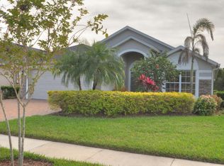 558 Rangewood Dr SE, Palm Bay, FL 32909