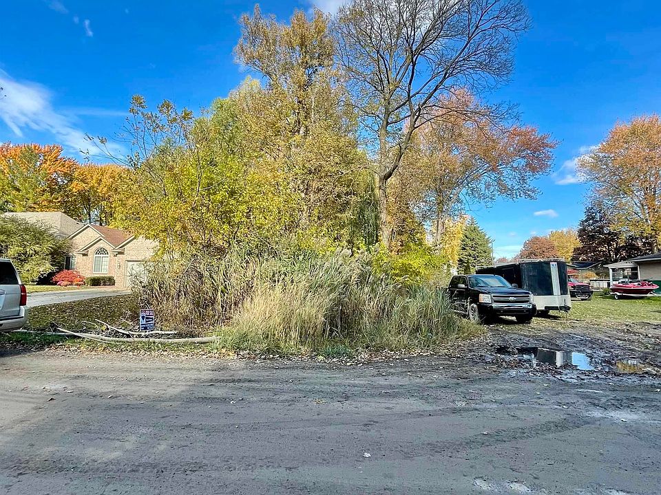1st image of 25529 Ashland St